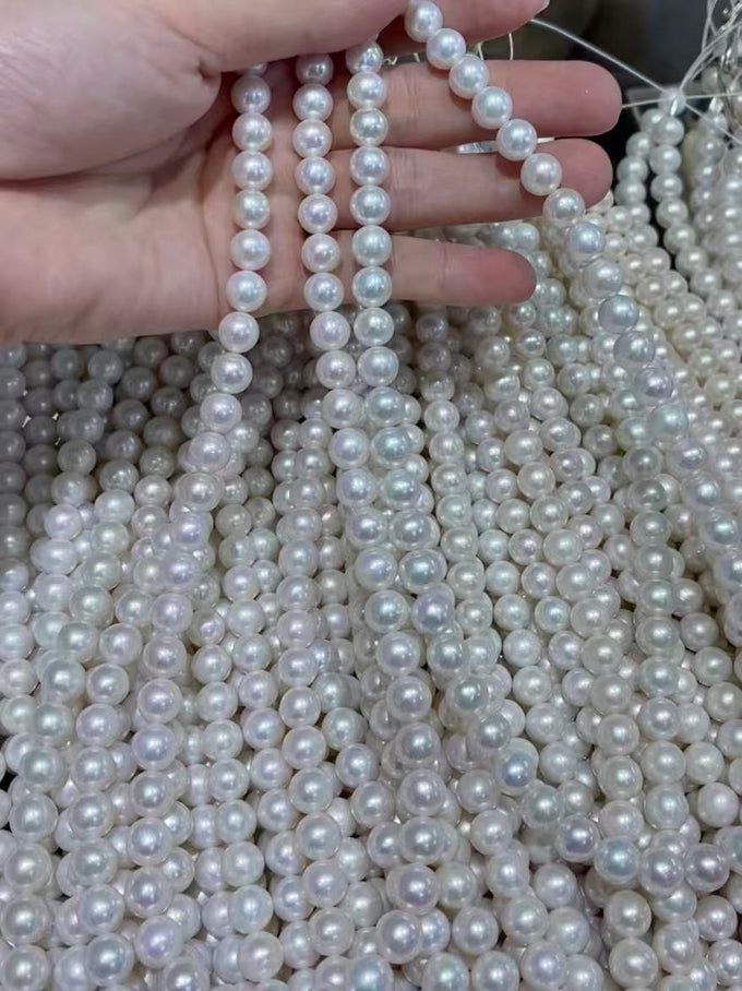 8-9mm round freshwater pearl strand white Mirrow luster- 5A+