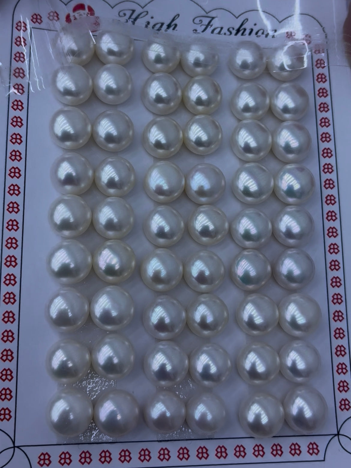 9–10mm White Button Pearls on Earring Card, 5A