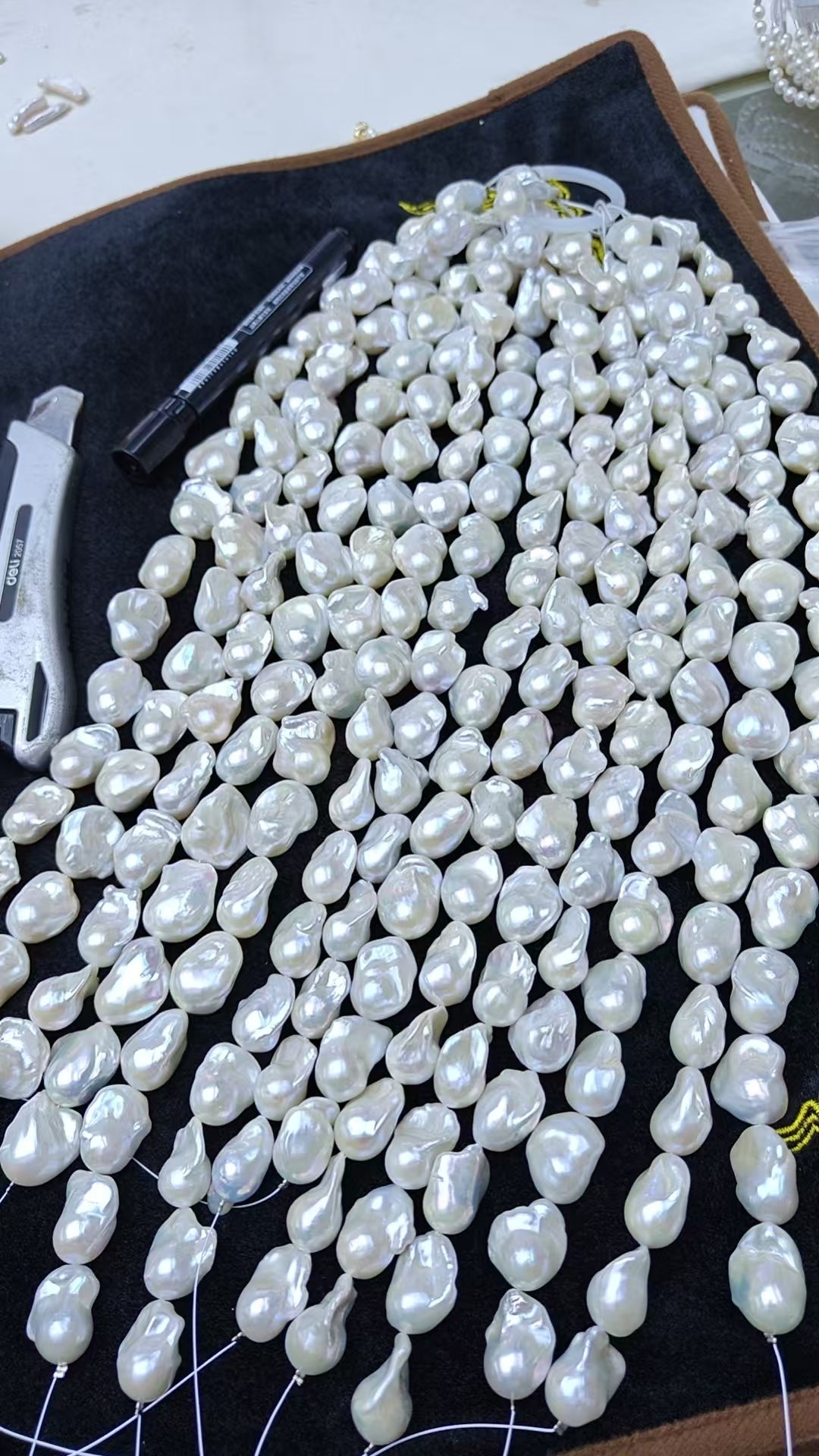 20–25 mm Baroque Pearl Strand · 5A — supplied lot image 1