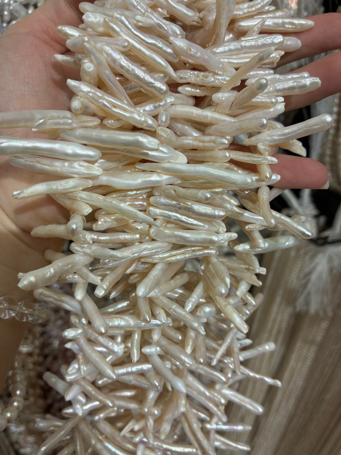5 × 16–20 mm Biwa-Style Pearl Strand · 4A — supplied lot image 1