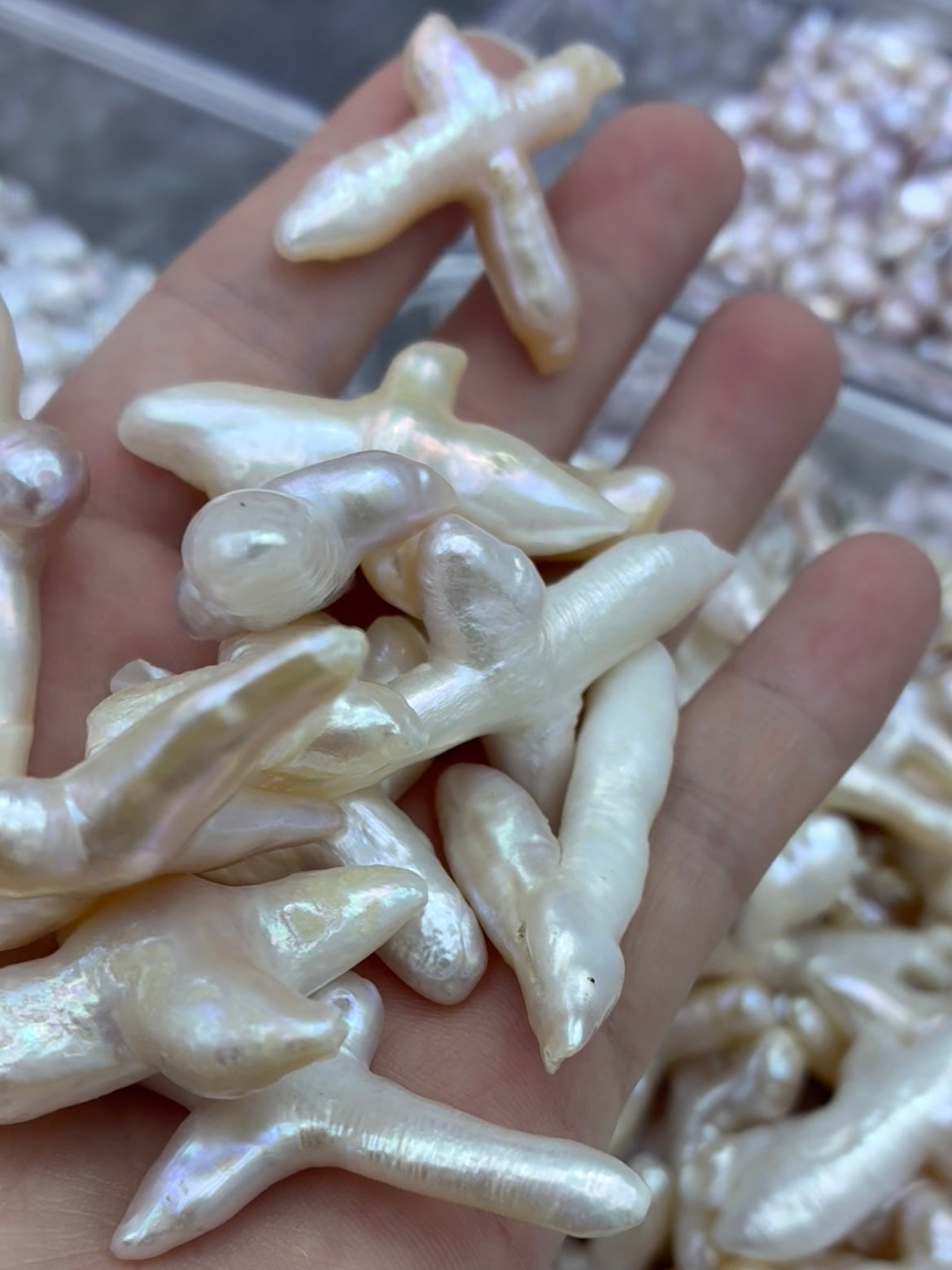 20 × 40mm White Cross Loose Pearls, 4A