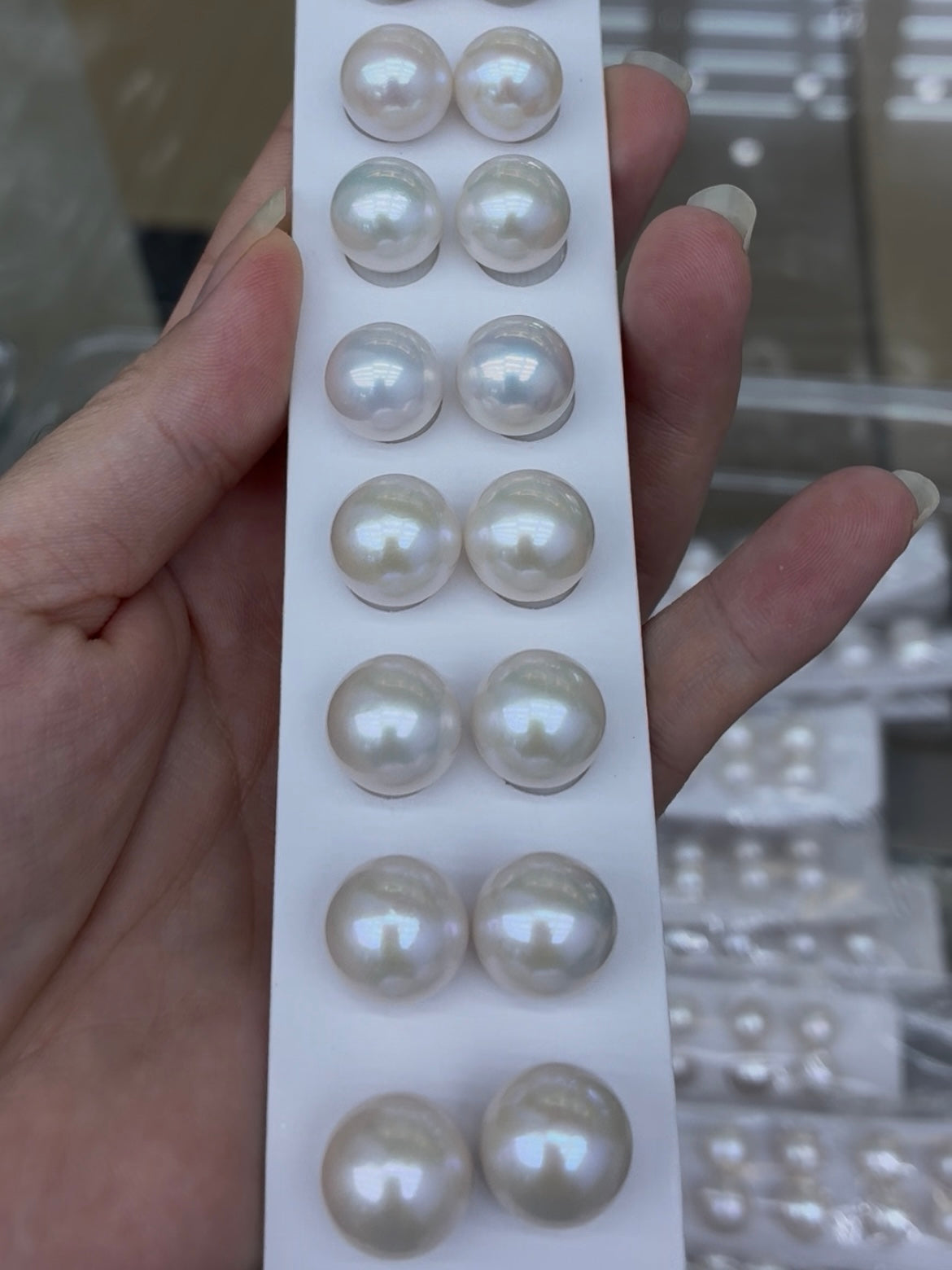 12–13mm White Edison Round Pearls for Earrings, 5A